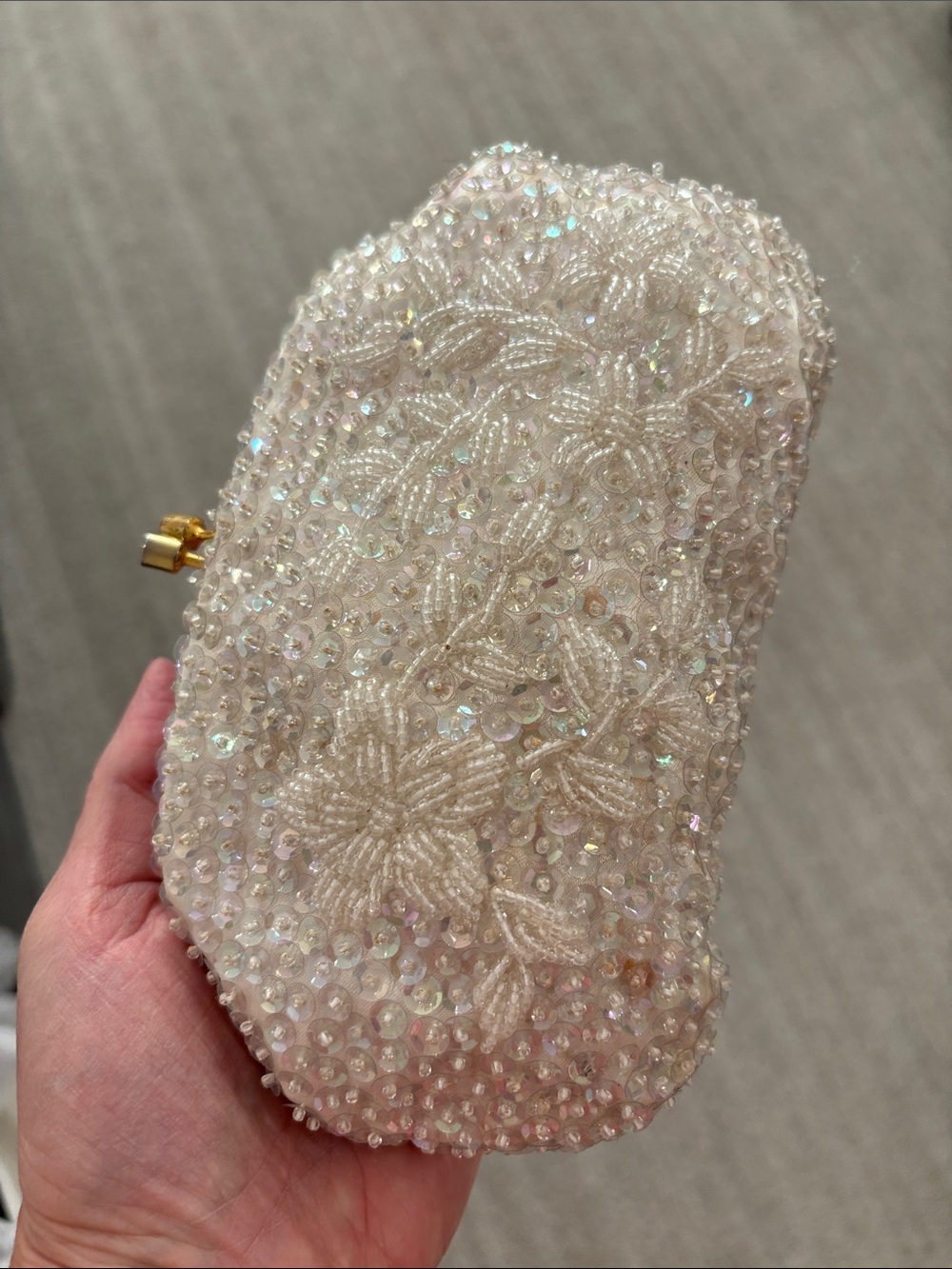 Vintage Beaded & sequined Ivory Floral Clutch Evening Bag purse kiss lock